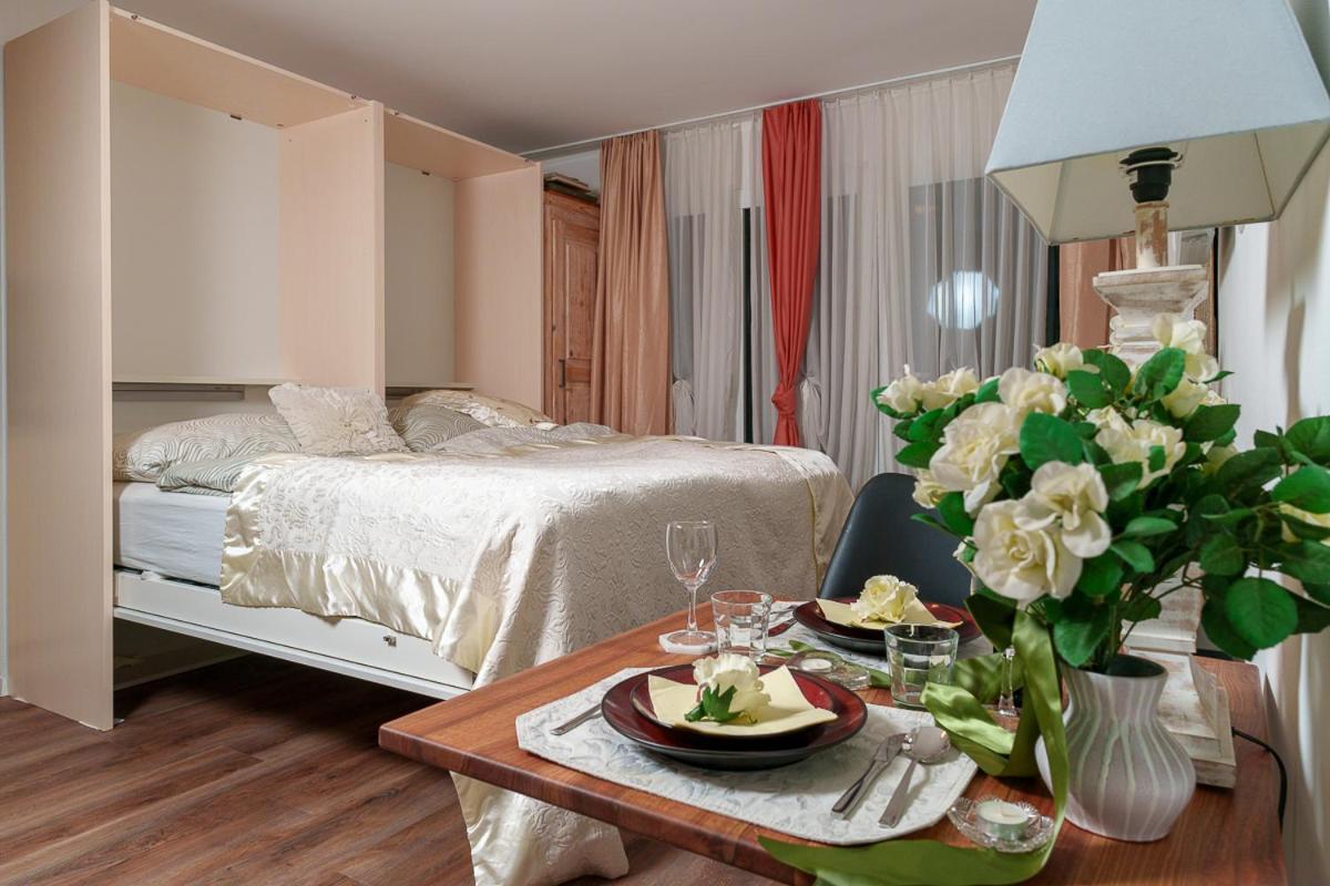 Villa Musica - Studio, Ruhig, Diskret,Mit Grossem Privatem Sitzplatz Lenzburg Dış mekan fotoğraf